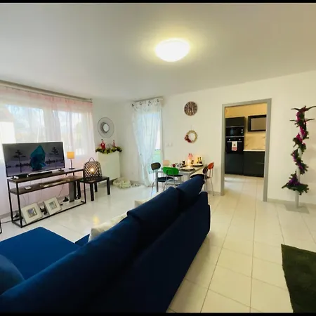 Apartament Les Cigogneaux-colmar-t2- Paisible- Garage Prive *
